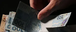 Líderes sindicais criticam reajuste do salário mínimo ‘aquém do ideal’