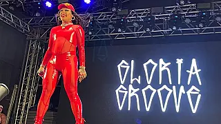 Gloria Groove elogia dançarinas de Suzano e fala do sucesso da música ‘Vermelho’