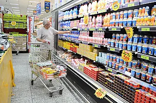 Preço da cesta básica varia até 100% em supermercados