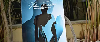 Padre Carmine Mosca lança novo livro intitulado 'Vidas Feridas'