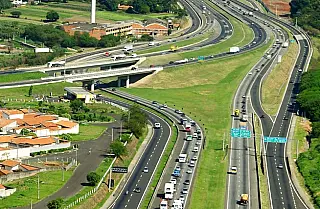 Estado prevê movimentação de 3,8 milhões de veículos no feriado de Corpus Christi