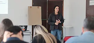 Servidores participam de oficina para atuação na futura Biblioteca Comunitária