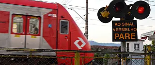 Ferroviários entram em greve hoje e trens vão operar com 50% da frota