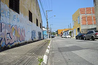 Vila Figueira cobra solução contra onda de furtos