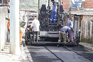 Prefeitura aprimora mobilidade em Palmeiras com requalificação de via do Jardim Belém