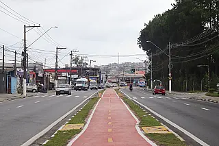 Suzano dá continuidade aos trabalhos de manutenção e obras