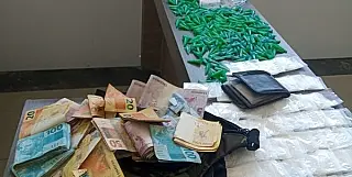 Suspeito de tráfico pula de terceiro andar para fugir da polícia e é apreendido com mais de R$ 10 mil