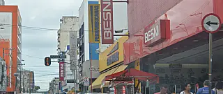 Número de inadimplentes cai e chega a 8,3 mil devedores