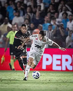 São Paulo e Santos jogam nesta sexta-feira