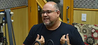Canal Douglas Pires traz curiosidades e histórias de Suzano