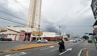 Avenida Fernando Costa será parcialmente interditada neste domingo para serviços de recapeamento