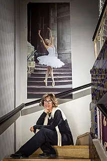 Regina Cunha celebra 50 anos dedicados ao ballet com lançamento de livro e noite especial em teatro