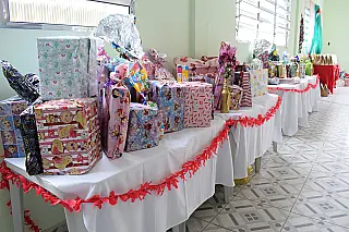 Instituto Virtutis realiza doação de presentes de Natal para 440 crianças