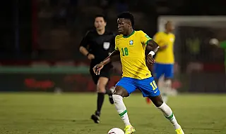 Tite convoca Vinicius Jr para seleção após corte de Firmino por lesão