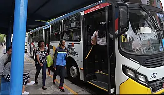 Prefeitura atende a pedido de moradores da Vila Industrial com mudança em linha de ônibus