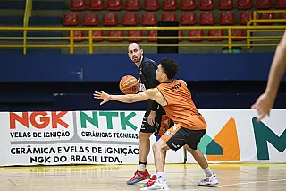Mogi Basquete enfrenta o Campo Mourão nesta quinta pelo NBB