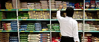 Preço da cesta básica diminui em 16 capitais em abril, diz Diesse