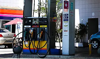 Postos terão duas formas de mostrar preços de combustíveis