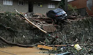 Após chuva em Petrópolis, número de mortos chega a 44