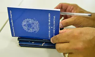 Pedidos de seguro-desemprego caem 10,6% em setembro