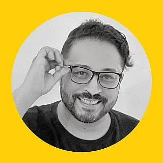 De breaking news em breaking news, quem quebra é você