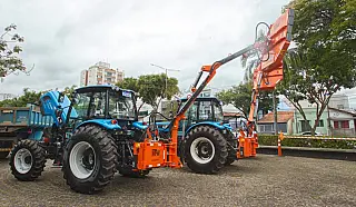 Mogi recebe novos tratores e remodela equipe de roçada