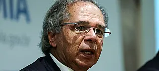 Celular do ministro Paulo Guedes é hackeado