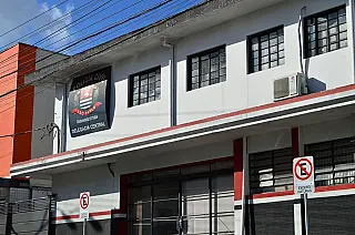 Homem enrolado em cobertor é encontrado morto na Vila Sônia