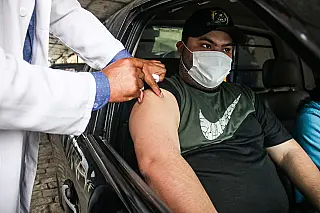 Ferraz vacina pessoas com 39 anos ou mais a partir de segunda-feira
