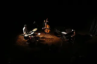 Juliana Rodrigues Trio explica o novo disco em minissérie documental