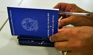 Alto Tietê abre 2.409 vagas de emprego com carteira assinada em março, aponta Caged