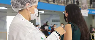 Vacinação vai disponibilizar 1ª a 3ª dose nesta semana em Suzano