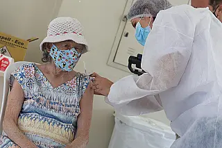 Suzano vai vacinar pessoas com mais de 80 anos a partir desta quinta-feira
