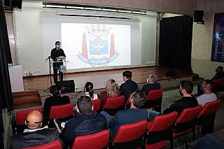 Bolsistas da Frente de Trabalho se formam em cursos de capacitação