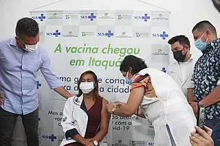 Prefeitura de Itaquá expande vacinação para todos que atuam na área da saúde