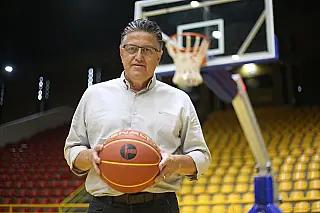 Nilo Guimarães deixa a presidência da Liga Nacional de Basquete