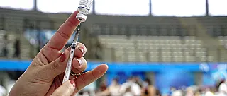 Região atinge 71,10% da população vacinada com a primeira dose