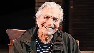 Tarcísio Meira morre aos 85 anos, vítima da Covid-19