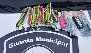 GCM de Mogi detém dois acusados de tráfico de drogas no parque Botyra