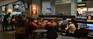 Lojas franqueadas crescem 6%; maior segmento é de alimentação