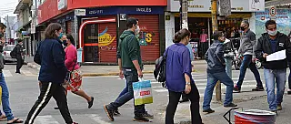 População do Brasil passa de 211,7 milhões de habitantes, estima IBGE