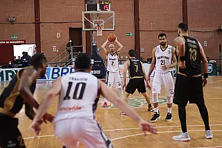 Dominante, Mogi Basquete vence Brasília nesta quinta pelo NBB