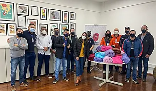 Secretaria de Segurança de Mogi doa cobertores para a campanha Inverno Solidário