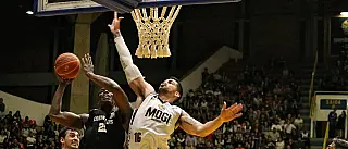 Mogi das Cruzes Basquete vence Corinthians e abre 1 a 0 na série