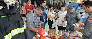 Corpo de Bombeiros realiza campanha para evitar acidentes