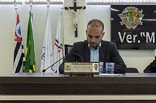 Armando Neto entra com pedido de afastamento do prefeito Mamoru Nakashima