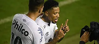 Na Argentina, Santos e Boca Juniors abrem semifinal da Libertadores