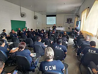 Patrulha Maria da Penha de Suzano realiza palestra em Guarulhos