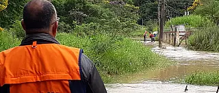 Ações em Suzano buscam reduzir os impactos das chuvas