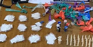 PM prende suspeito por tráfico de drogas no Jardim Dona Benta